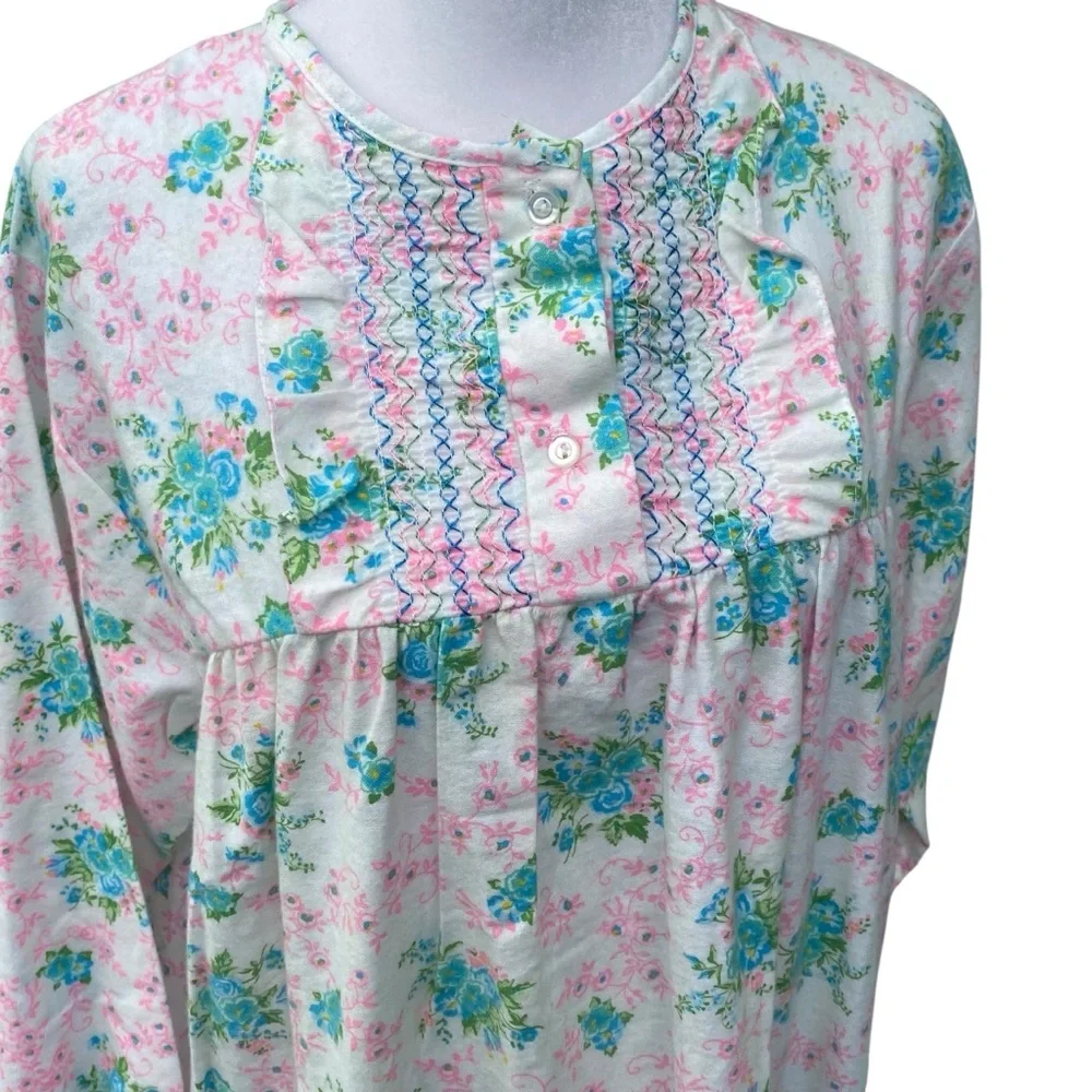 Floral Long Sleeve Nightgown - Pink and Green Vintage J C Penny GrandmaCore L‎